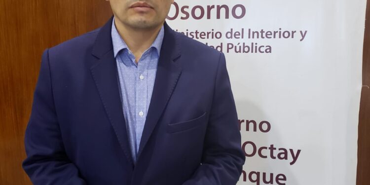 Gobernador de Osorno explica medidas preventivas a respetar en Fiestas Patrias
