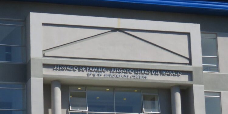 PRIMER JUZGADO CIVIL DE PUERTO MONTT INFORMA NÚMERO TELEFÓNICO PARA CONSULTAS EN MATERIA CRIMINAL Y LEY DE PESCA.