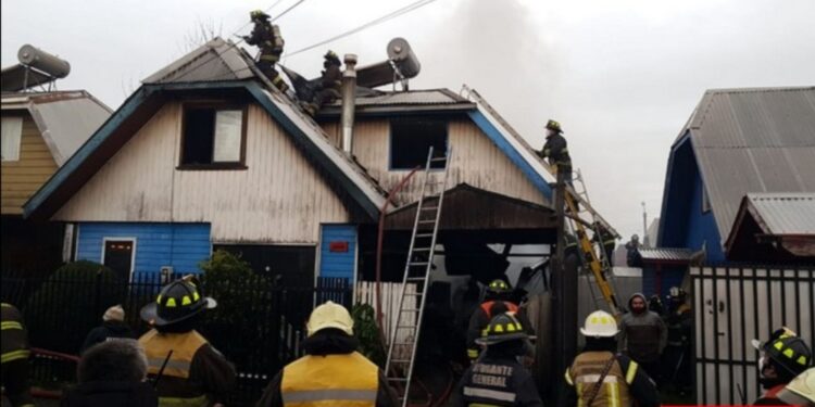 #Osorno otro incendio movilizó a Bomberos.