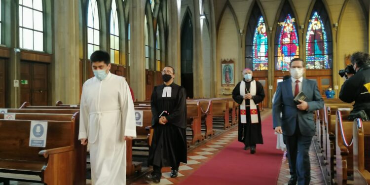 ALCALDE DE OSORNO PARTICIPÓ DE TRADICIONAL TE DEUM ECUMÉNICO.