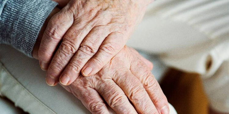 Diputado Hernández apoya modificación de tablas de mortalidad para cálculo de pensiones Reducción a los 85 años.