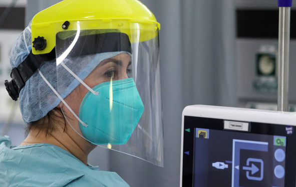 Informe epidemiológico: Cinco regiones concentran el 63,6% de los casos activos totales del país