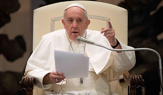 Papa Francisco defiende la unión civil entre personas del mismo sexo: «Tienen derecho a una familia»