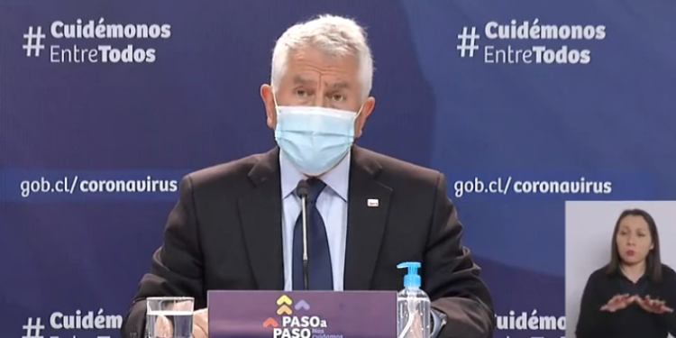 Minsal reporta 1.567 casos nuevos y 58 decesos: Positividad fue de 4,3%, la cifra más baja desde que hay registro