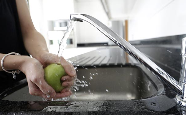 Empresas sanitarias mantendrán suspensión de cortes del servicio a clientes morosos hasta abril de 2021