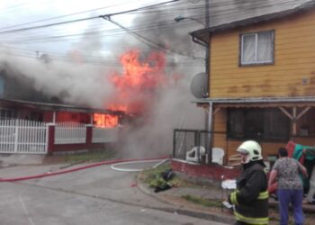 OSORNO: INCENDIO DESTRUYÓ 100% UNA VIVIENDA.