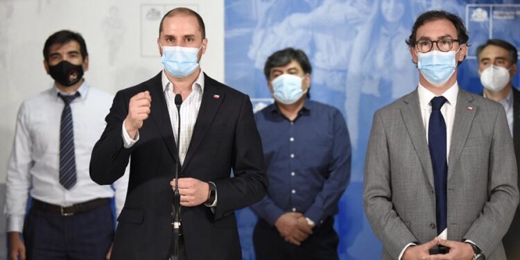 Vocero de Gobierno lamentó rechazo en el Congreso al presupuesto de Liceos Bicentenario