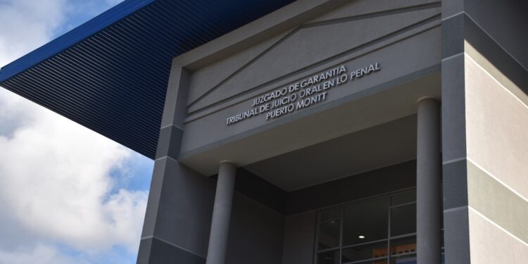 TOP DE PUERTO MONTT CONDENA A 5 AÑOS Y UN DÍA DE PRESIDIO A AUTORA DEL DELITO DE TRÁFICO DE DROGAS.