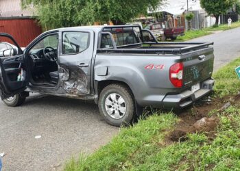 #Osorno: Accidente de tránsito deja dos personas lesionadas.