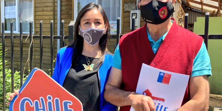 21 familias de Purranque recibieron anhelado título de dominio y una de Puyehue.