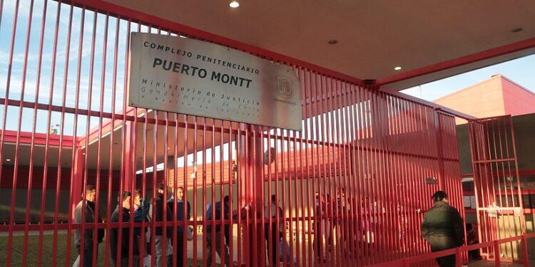 ¡Insólita protesta! reos de Alto Bonito en Puerto Montt se autoinfirieron heridas