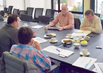 Consejeros Regionales y Parlamentarios de la región analizan el FNDR e inversiones sectoriales