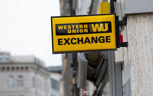 Western Union dejará de entregar remesas en Cuba