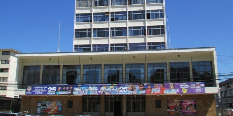 Recurren a Contraloría  luego que Hospital Base negó exámenes a pacientes de salud primaria.