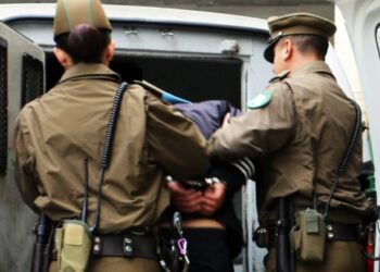 Arraigo nacional para joven que amenazó a funcionarios de notaria en Osorno