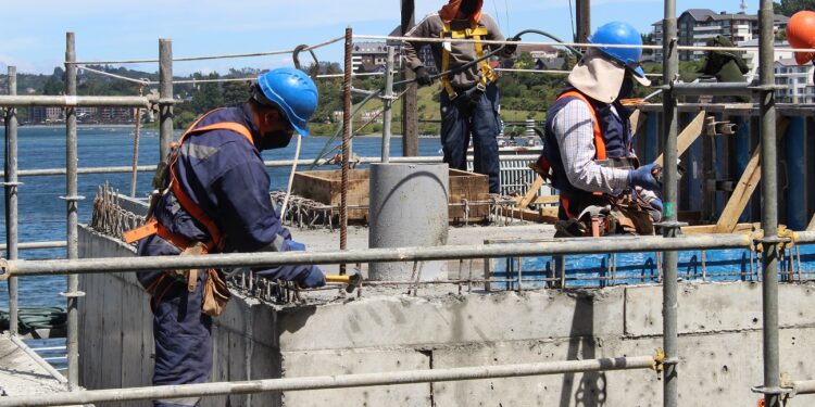 ESSAL invierte más de $4.000 millones en sistema de alcantarillado en Puerto Varas