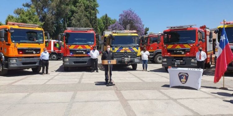Consejo Regional de los lagos financió la adquisición de nuevos carros bombas