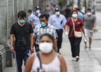 Casos de Covid-19 vuelven a superar los 1.700 en la última jornada