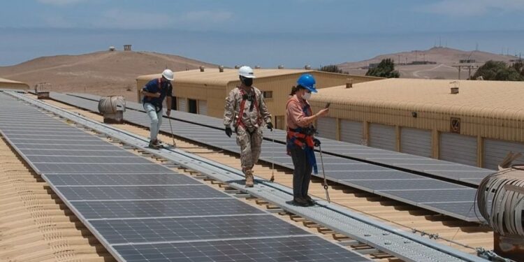 Ejército implementa nuevo proyecto Fotovoltaico.