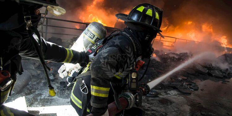 3 damnificados en incendio que destruyó casa en Rahue Bajo Osorno