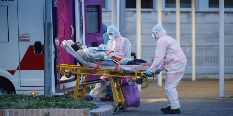 Contagios covid-19 siguen en alza en Osorno y Puerto Montt