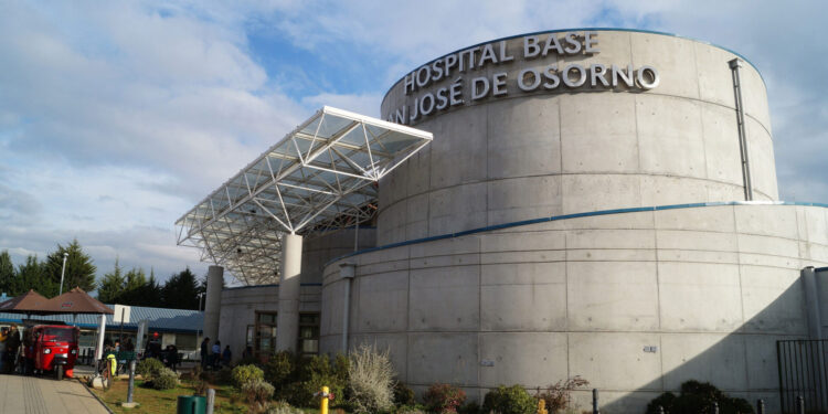 Con personal de la red provincial refuerzan dotación del Hospital de Osorno
