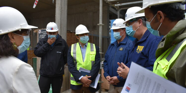 Consejeros Regionales constataron estado de avance del nuevo edificio para la PDI de Osorno