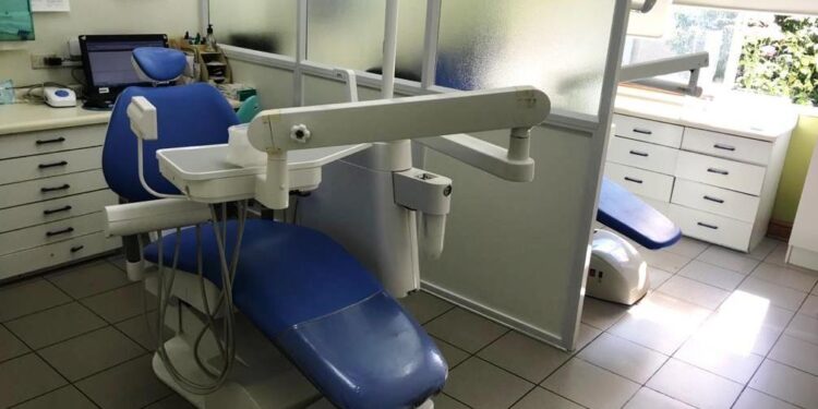 Departamento de salud Municipal de Osorno efectúa mejoramiento de área de atención dental