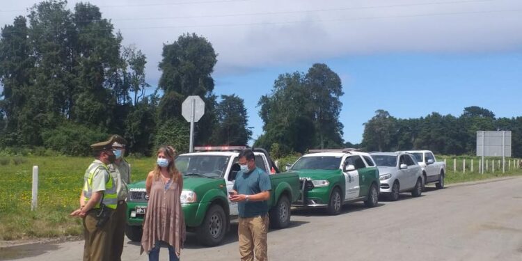 Con 4 puntos de control Puerto Octay combate presencia de visitantes en cuarentena