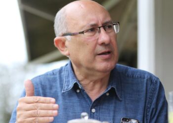 Alcalde de San Juan de la Costa:” Gobierno actúa de forma dictatorial”