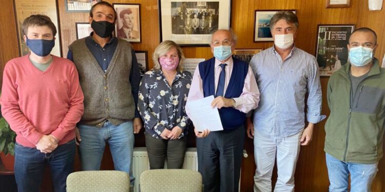 Constituyen oficialmente Asociación Gremial de Restorantes y Cafés en Puerto Varas