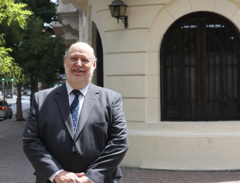 Andrés Tagle asume como nuevo presidente del Servel en reemplazo de Patricio Santamaría