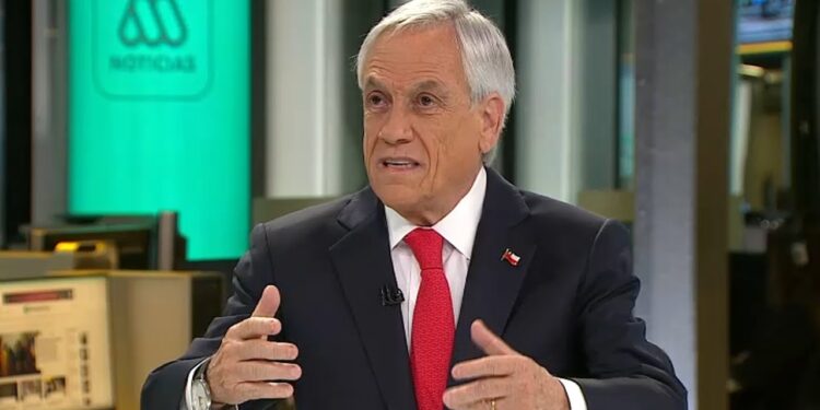 Piñera mandará proyecto al Congreso para postergar cinco semanas las elecciones