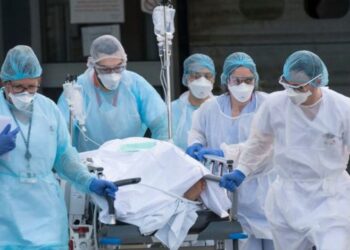 Directores de Servicios de Salud de Chile rechazan críticas del Colegio Médico contra el Ministro de Salud por la pandemia
