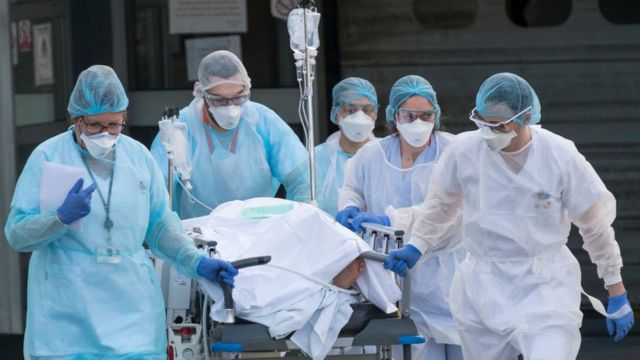 Directores de Servicios de Salud de Chile rechazan críticas del Colegio Médico contra el Ministro de Salud por la pandemia
