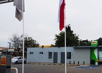 Osado delincuente asaltó local con un cuchillo y se dio a la fuga