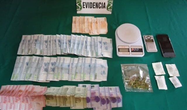 Detienen a dos personas por microtráfico y consumo de drogas en Río Bueno