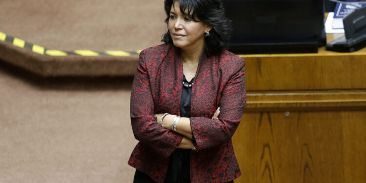Yasna Provoste convocó a senadores de oposición por retiro del 10%