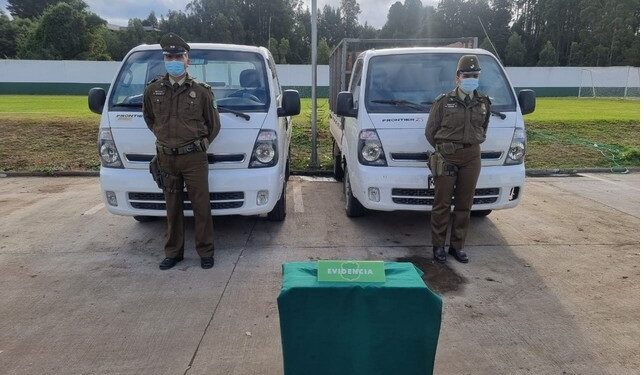 Detienen a dos sujetos en vehículos con números de chasis y motor adulterados en La Unión