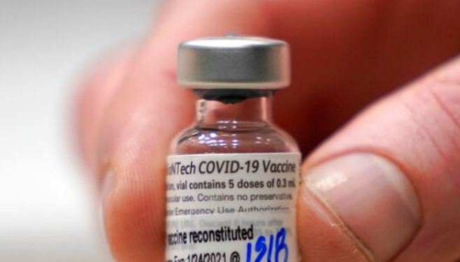 Pfizer confirma que su vacuna contra el covid necesita una tercera dosis