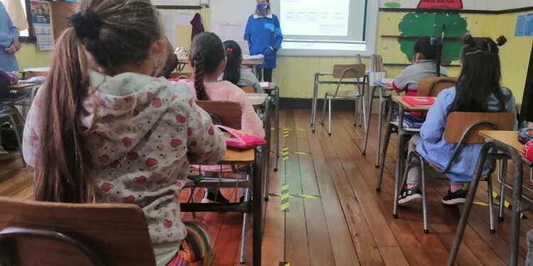 Comienza el regreso paulatino a clases presenciales en Puyehue y Puerto Octay