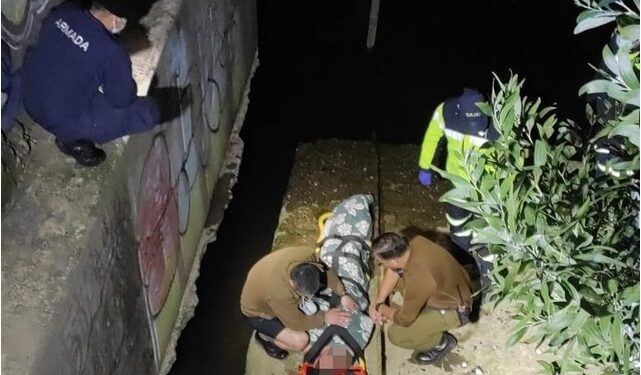 Carabineros rescata a un hombre que intentó suicidarse lanzándose al rio Calle Calle