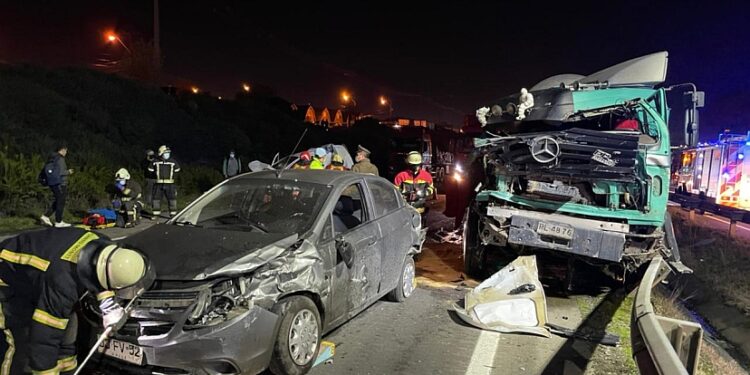 Una mujer resultó herida en un choque múltiple en la Ruta 5 a Pargua