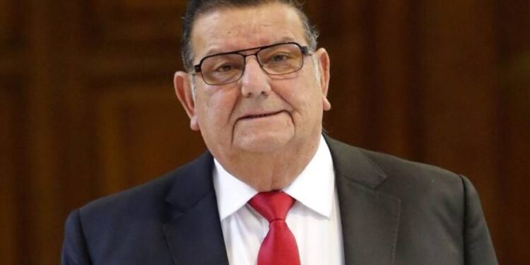 Senador Quinteros valora triunfo de Patricio Vallespín