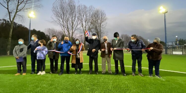 Inauguraron moderna Cancha Sintética “La Bombonera” en Osorno