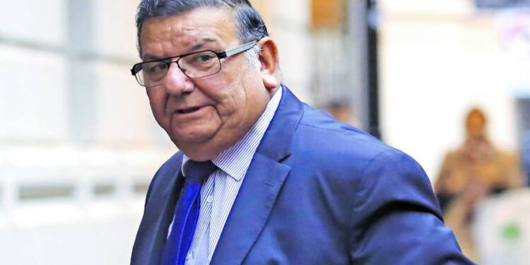 Senador Quinteros valora consulta de pacto Unidad Constituyente y llama a trabajar por Narváez