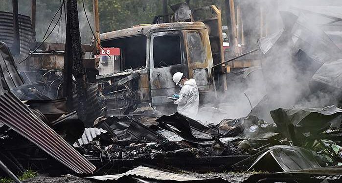 8 máquinas fueron quemadas en atentado incendiario en Vilcún