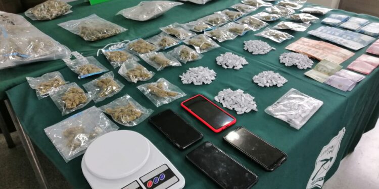 Detienen a peligrosa banda criminal por tráfico de drogas en Osorno