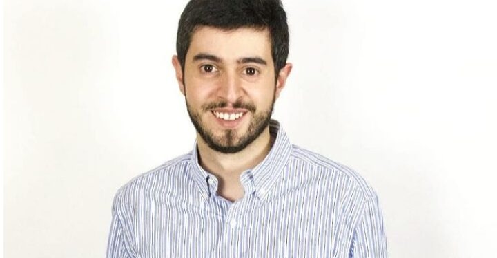 Abogado Carlos Oyarzun: “Hay que revivir la UDI popular en las calles”