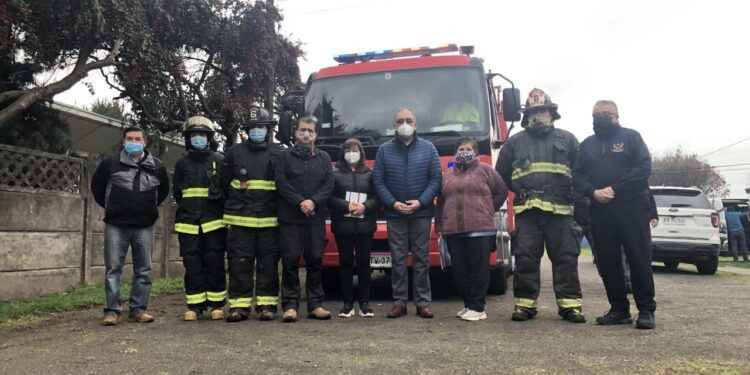 Analizan factibilidad de instalar cuartel de la Sexta Compañía de Bomberos en centro comunitario de Francke